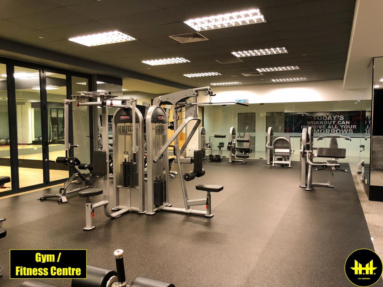 Luco Apartments @ Imperial Suites 쿠칭 외부 사진