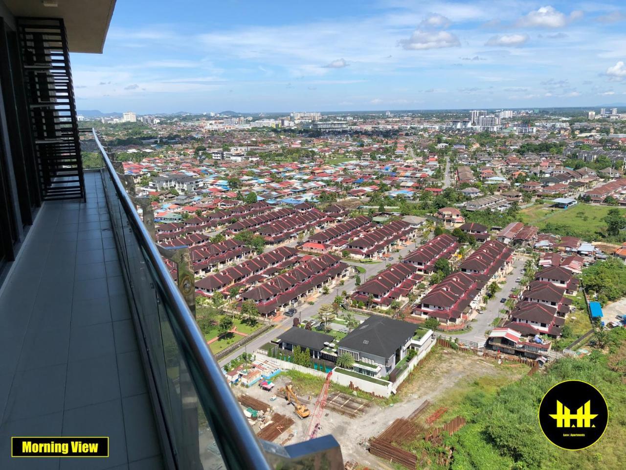 Luco Apartments @ Imperial Suites 쿠칭 외부 사진