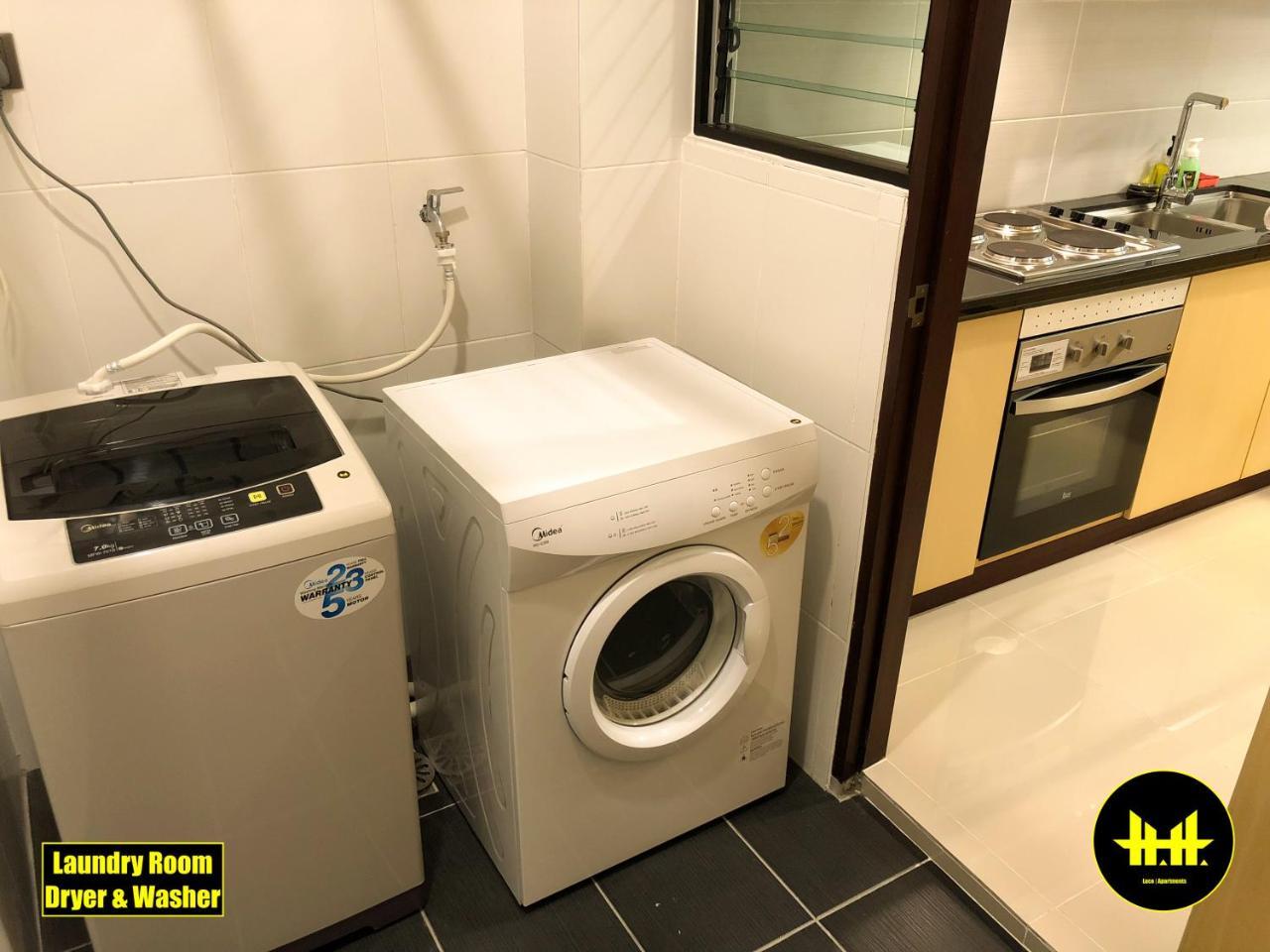 Luco Apartments @ Imperial Suites 쿠칭 외부 사진