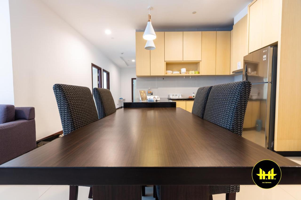 Luco Apartments @ Imperial Suites 쿠칭 외부 사진