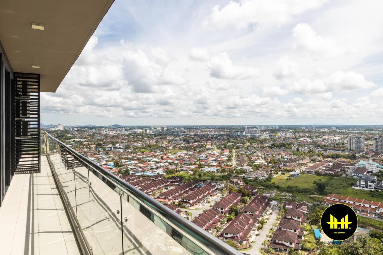 Luco Apartments @ Imperial Suites 쿠칭 외부 사진